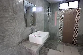 Hotel Pinky Bungalows Koh Lanta